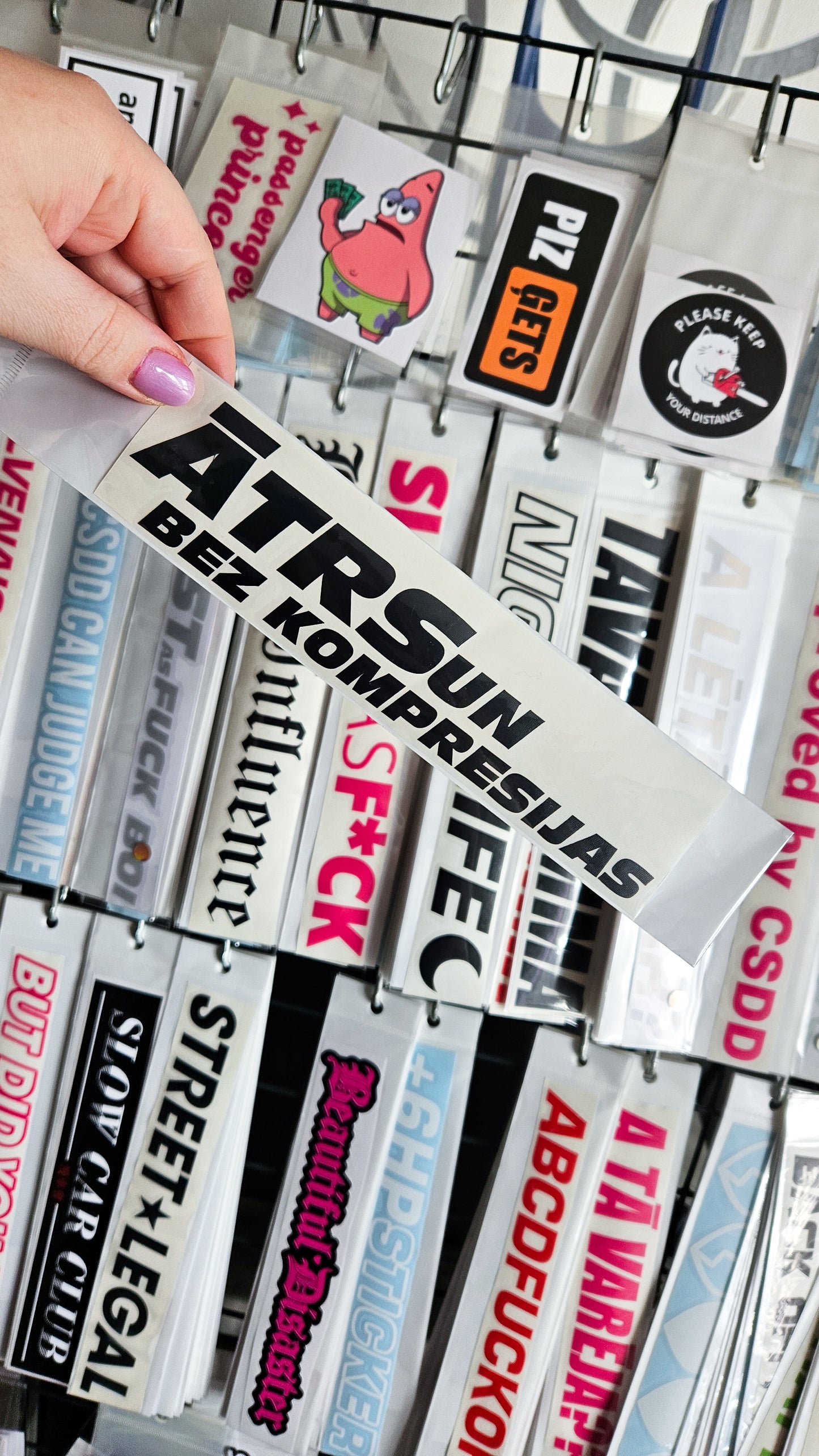 Ātrs un bez kompresijas - Plotted Vinyl Sticker