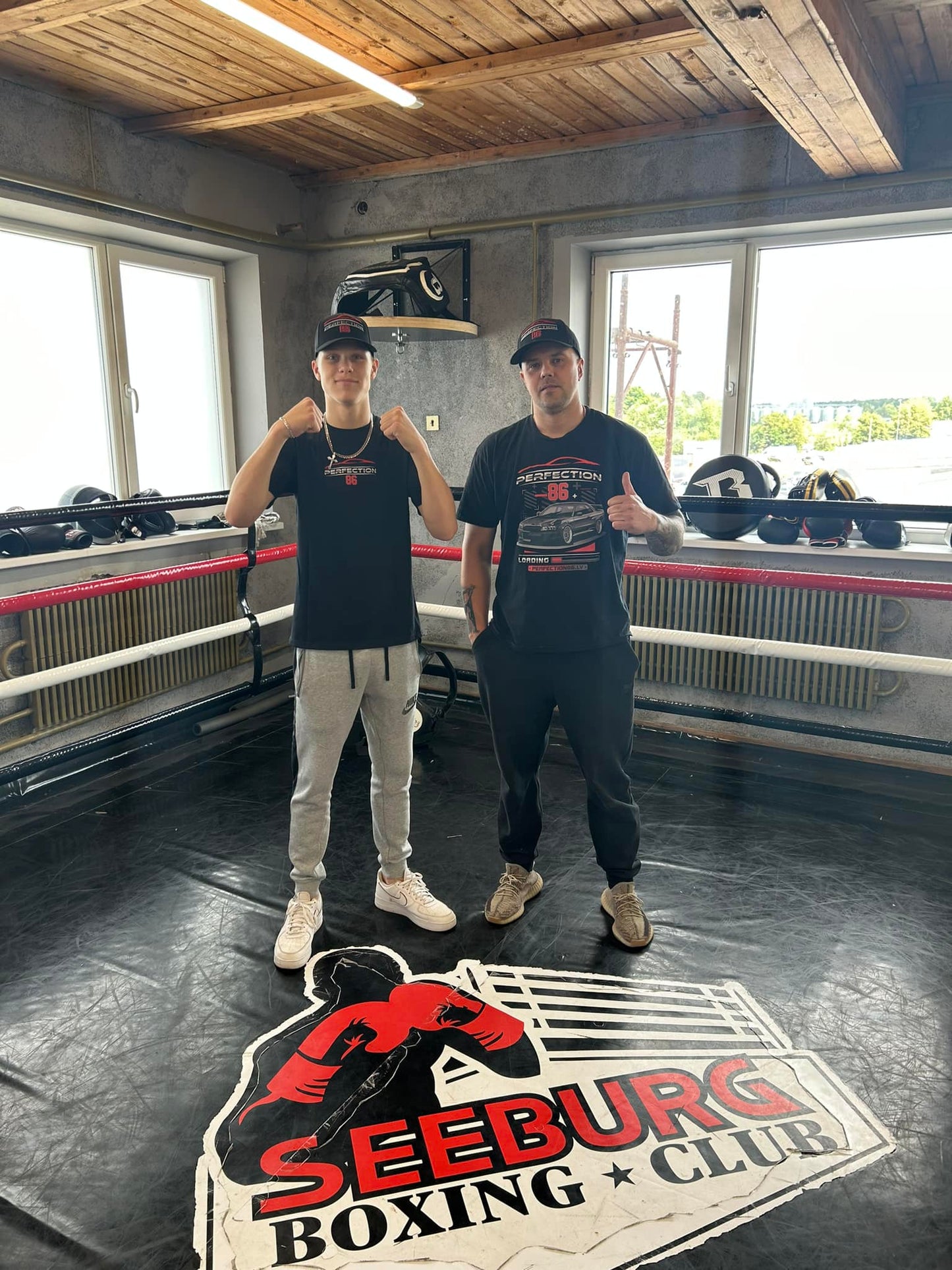 Perfection86 Official - T-Shirt