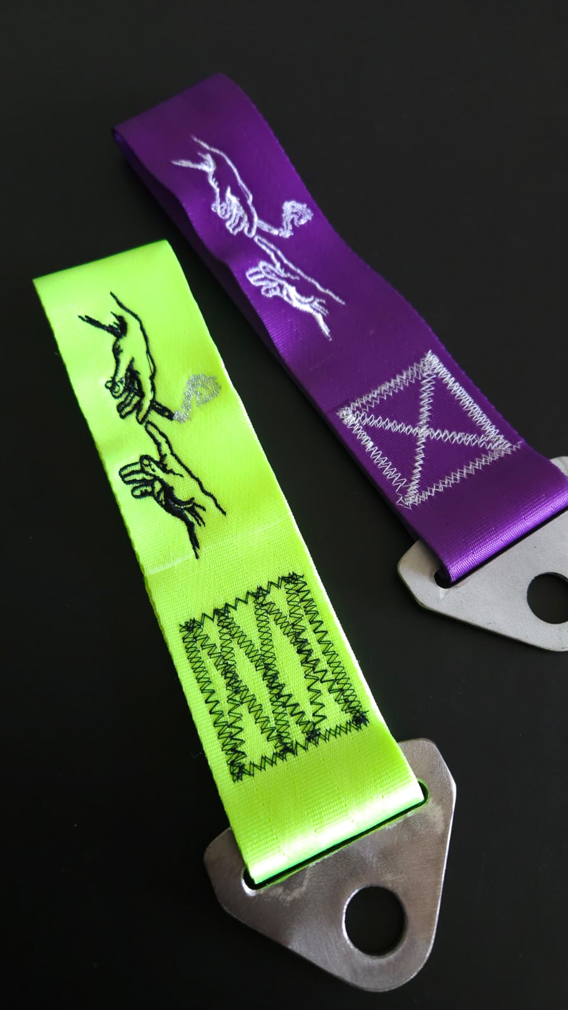 ''Smoking hands'' - Car Tow Strap