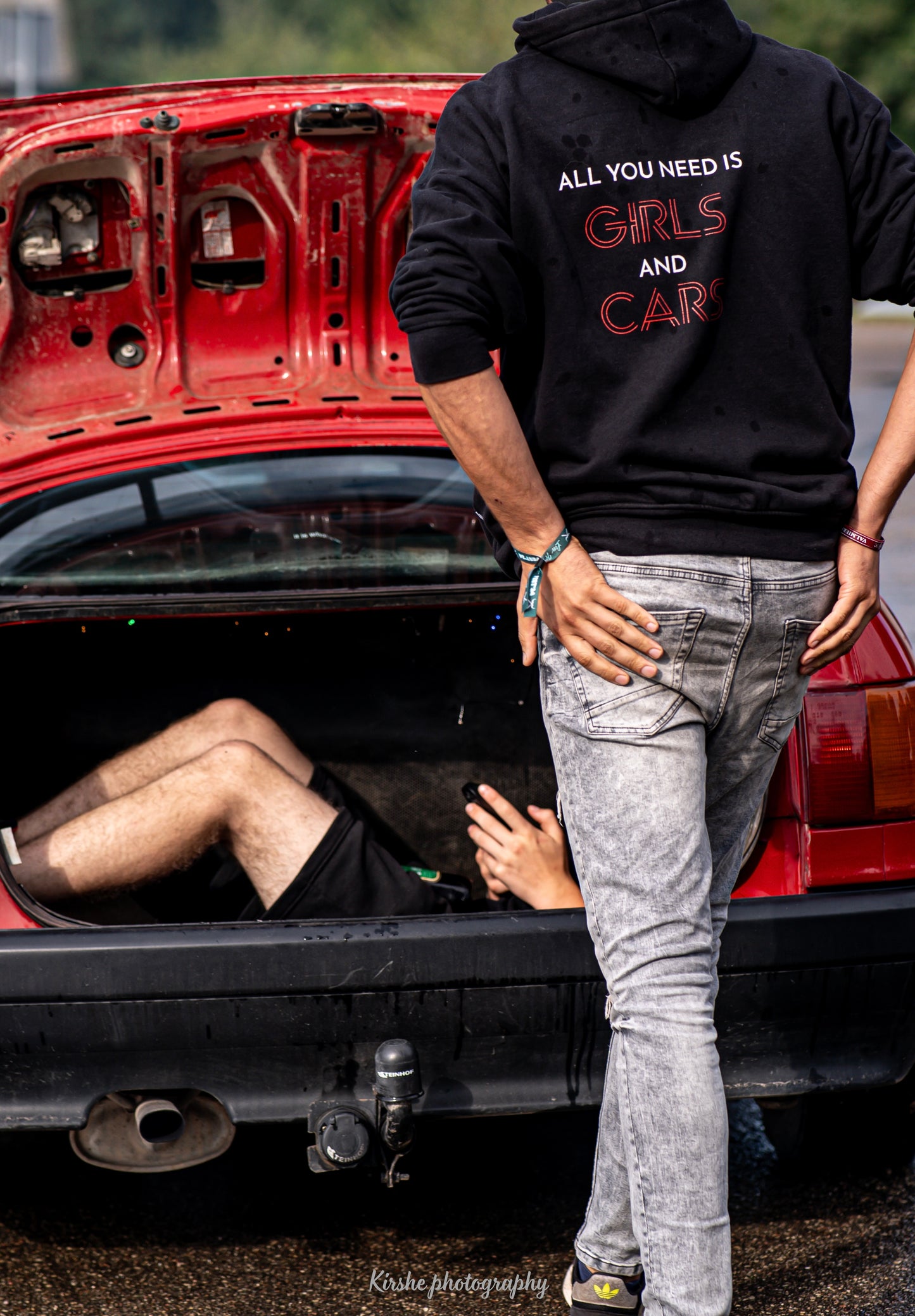 All you need is Girls N' Cars Cotton T-Shirt