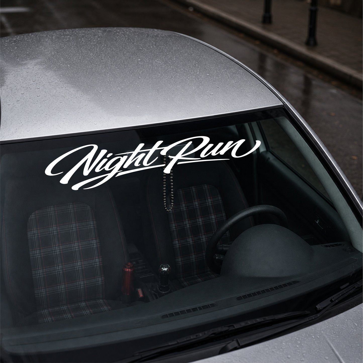 close up night run windshield banner precision cut vinyl glossy finish